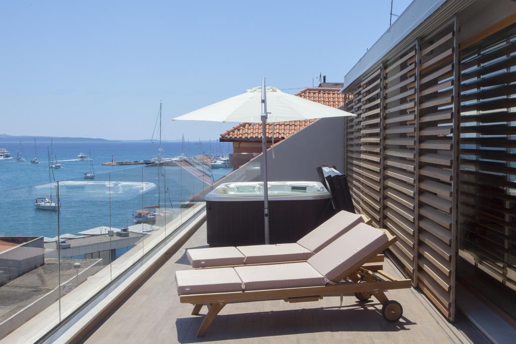 Luxury Penthouse Monriva